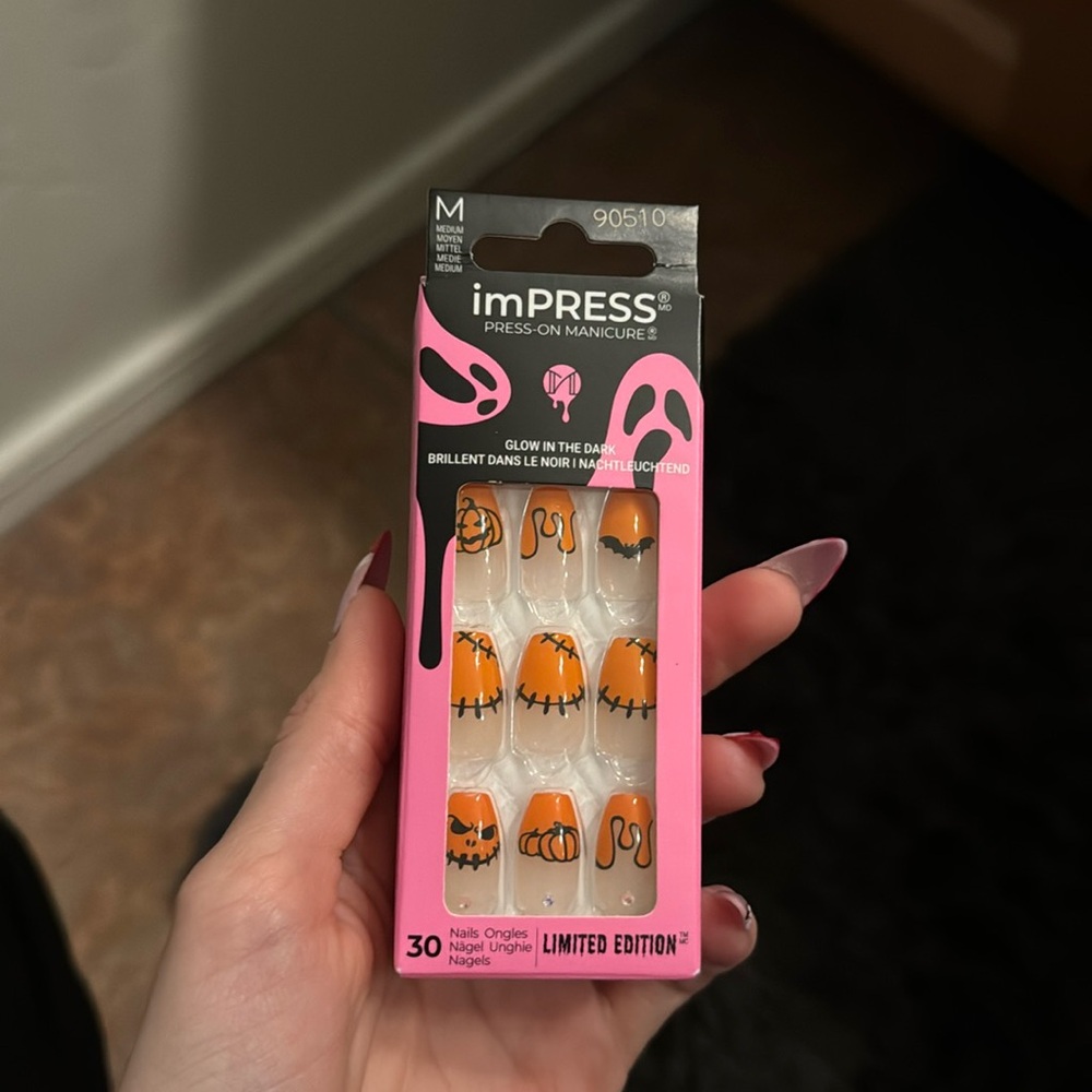 Halloween impress nails